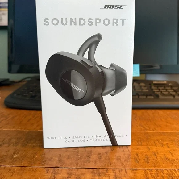Bose soundsport wireless headphone - Picture 2 of 4